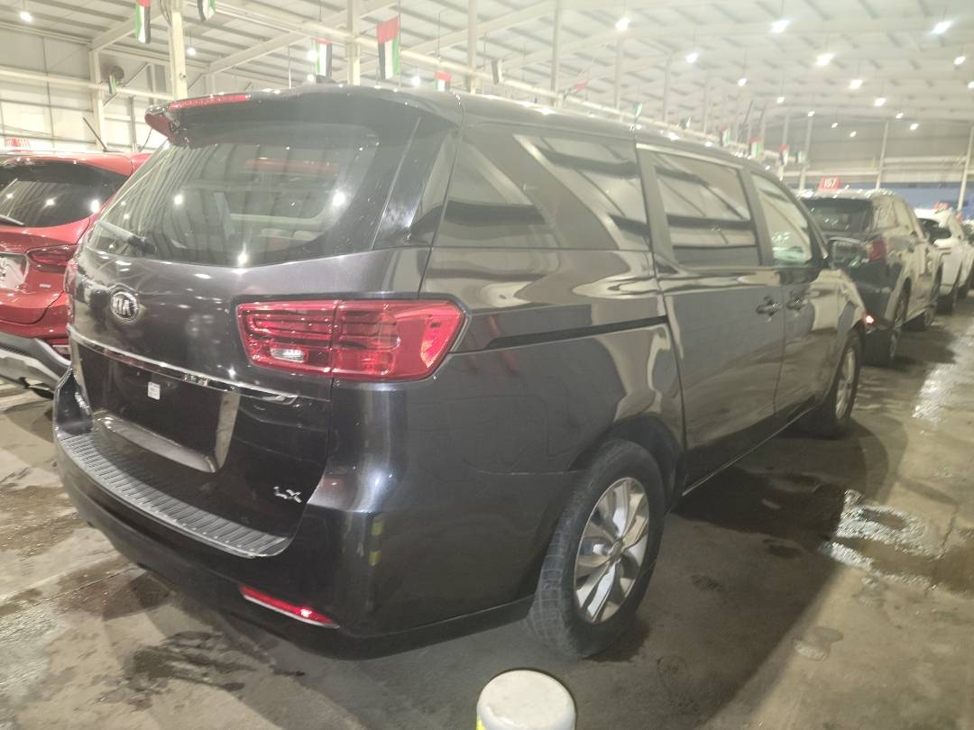 2021 KIA SEDONA — 86708 Miles — Lot 668594 - Marhaba Auctions Used Cars - Image 4