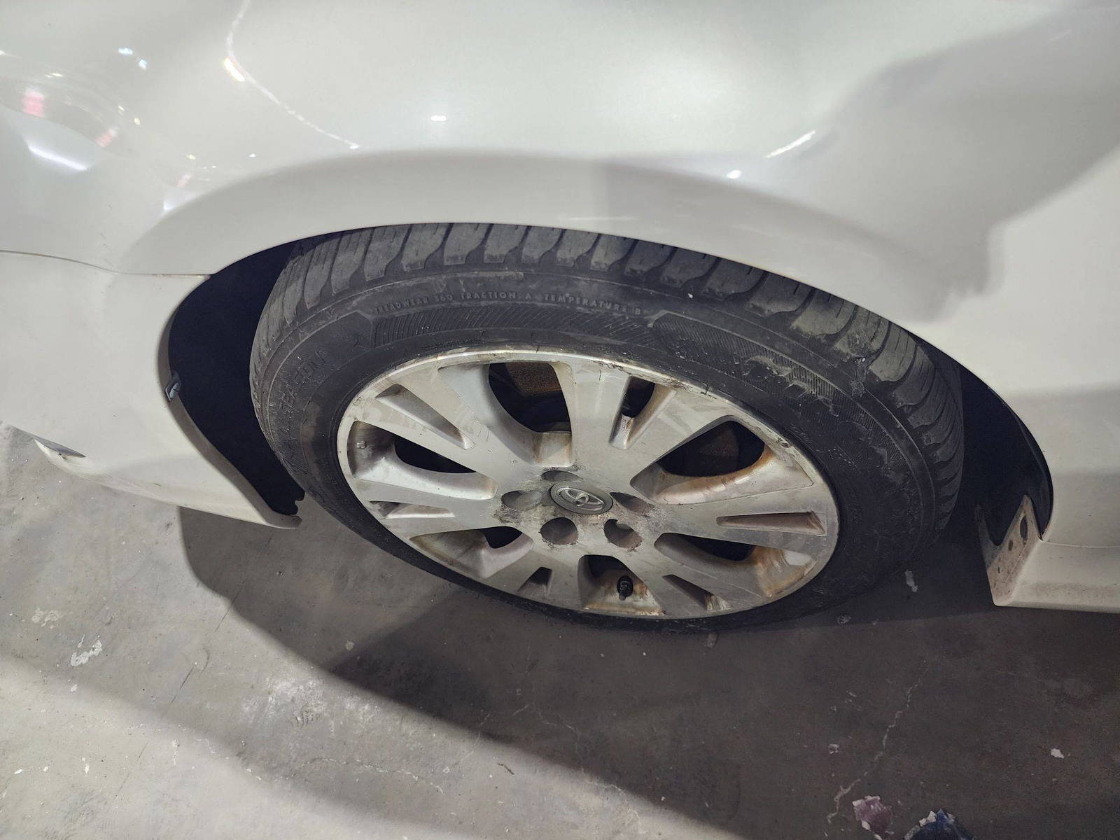 TOYOTA AVALON 2011 - Marhaba Auction Used Cars - Image 12