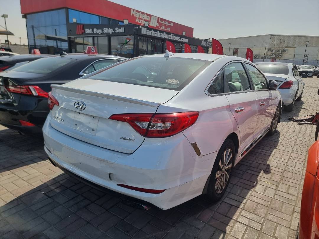 2016 HYUNDAI SONATA — 201398 Miles — Lot H416308 — Ind. 12 - Marhaba Auctions Used Cars - Image 4
