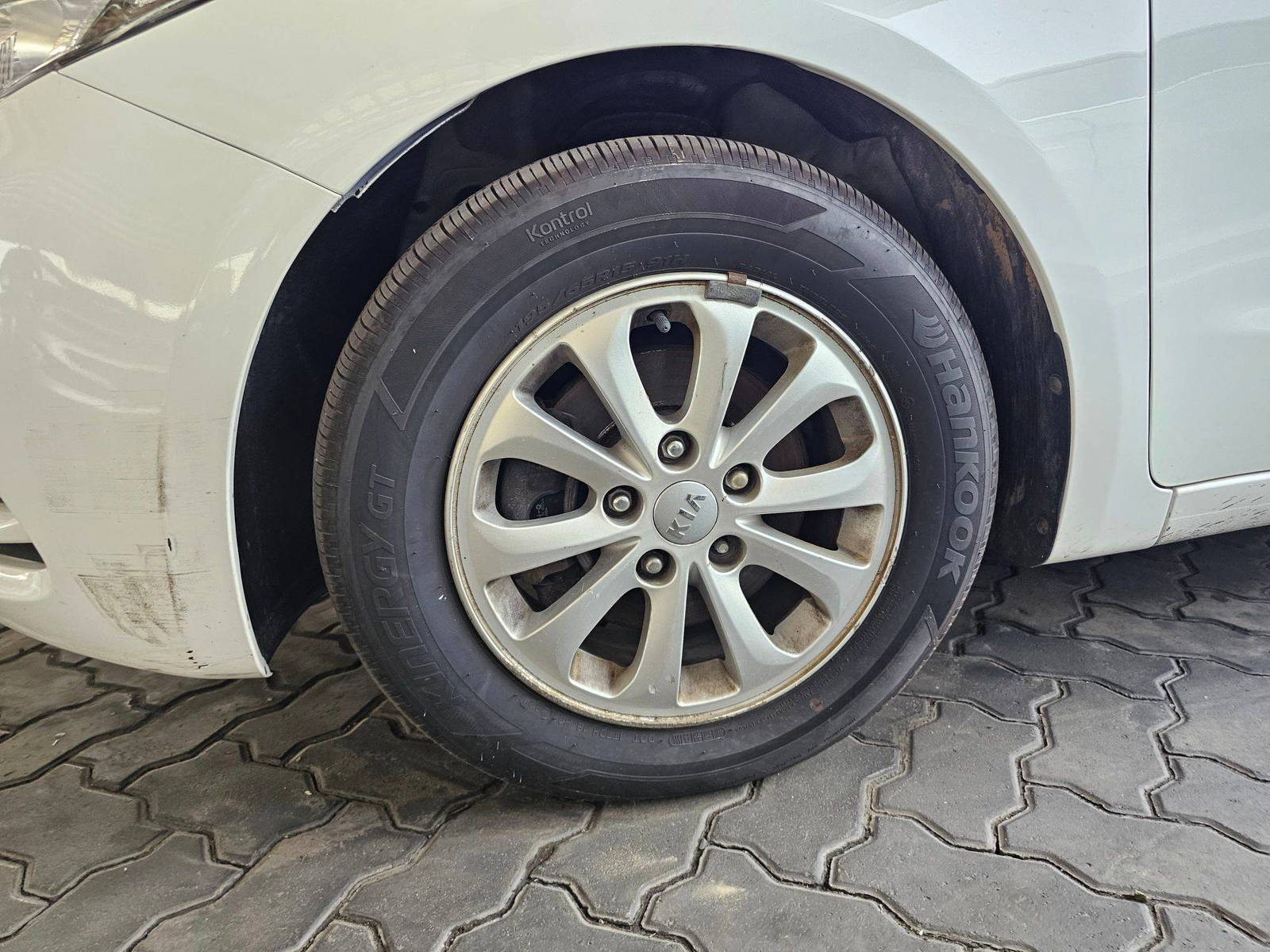 2014 KIA K3 — 236377 KM — Lot 859633 — Main - Marhaba Auctions Used Cars - Image 10