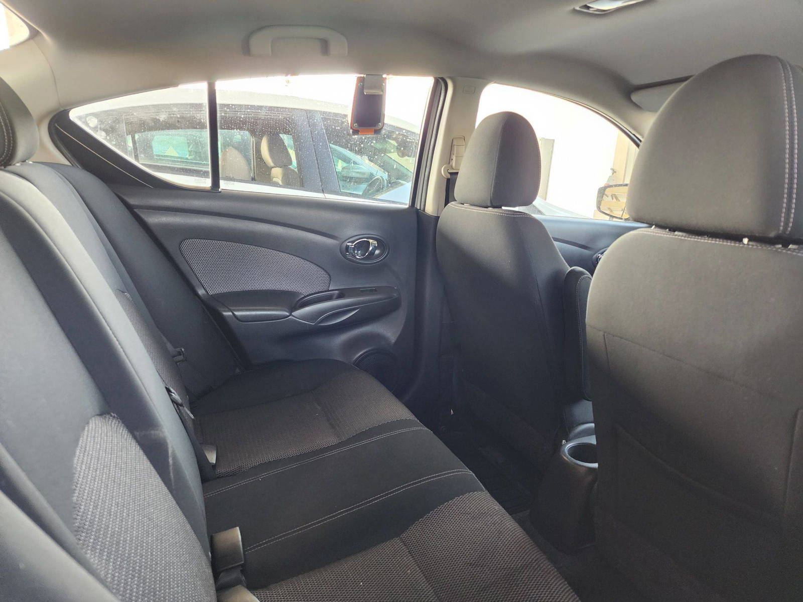 2015 NISSAN VERSA — 161485 Miles — Lot 38953767 — Souq - Marhaba Auctions Used Cars - Image 4
