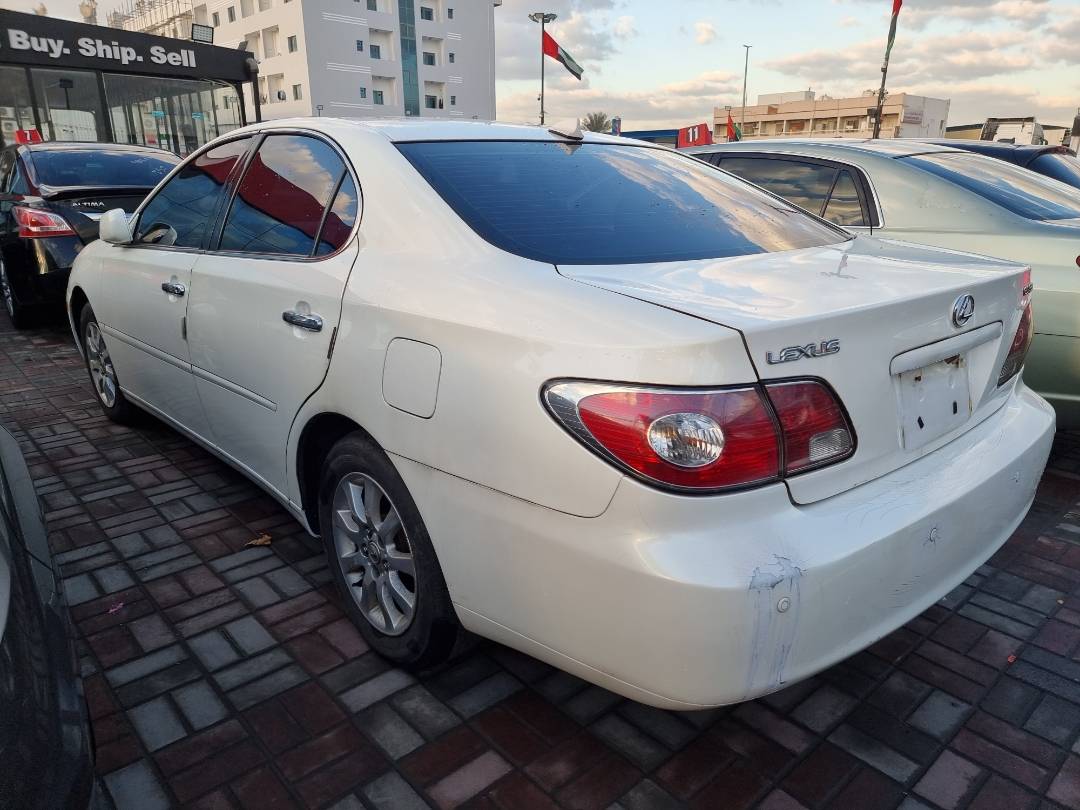 2002 LEXUS ES 330 — 216653 Miles — Lot 214587 — Main - Marhaba Auctions Used Cars - Image 5