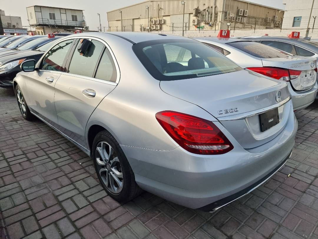 2015 MERCEDES BENZ C300 — 85895 Miles — Lot 125478 — Ind. 12 - Marhaba Auctions Used Cars - Image 5