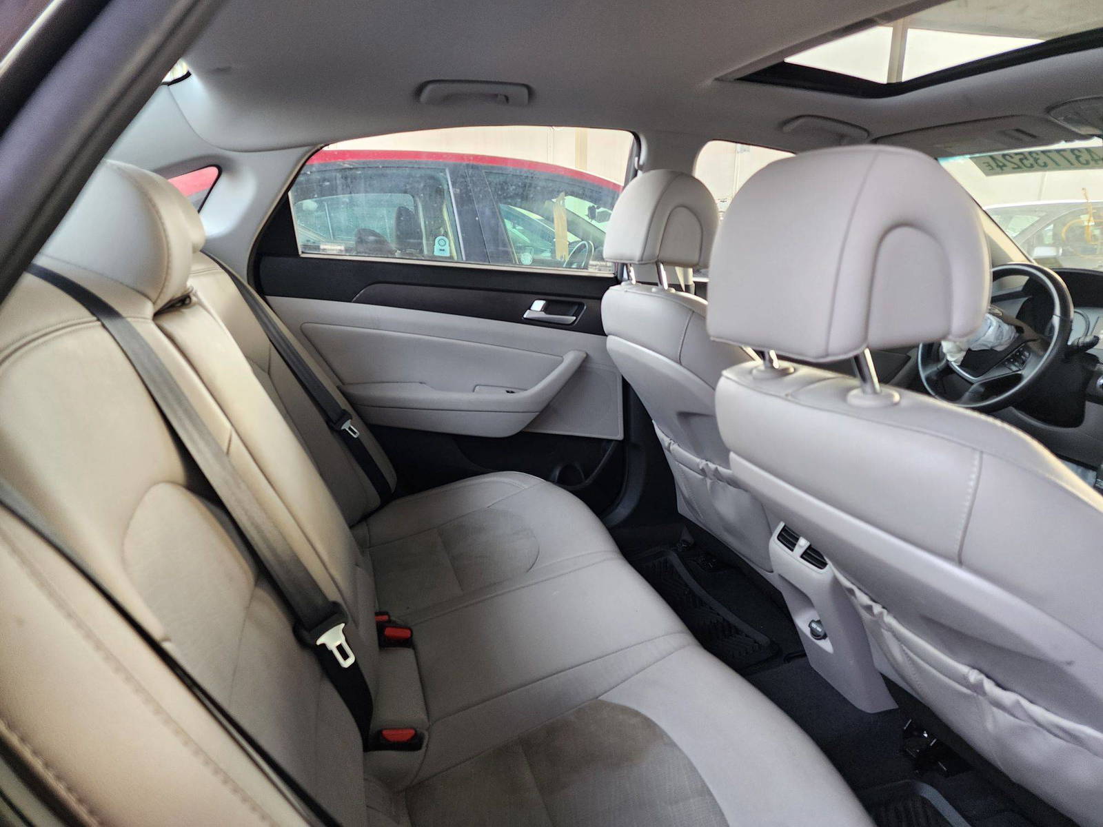 2016 HYUNDAI SONATA — 104358 Miles — Lot 43773524 — Ind. 12 - Marhaba Auctions Used Cars - Image 4