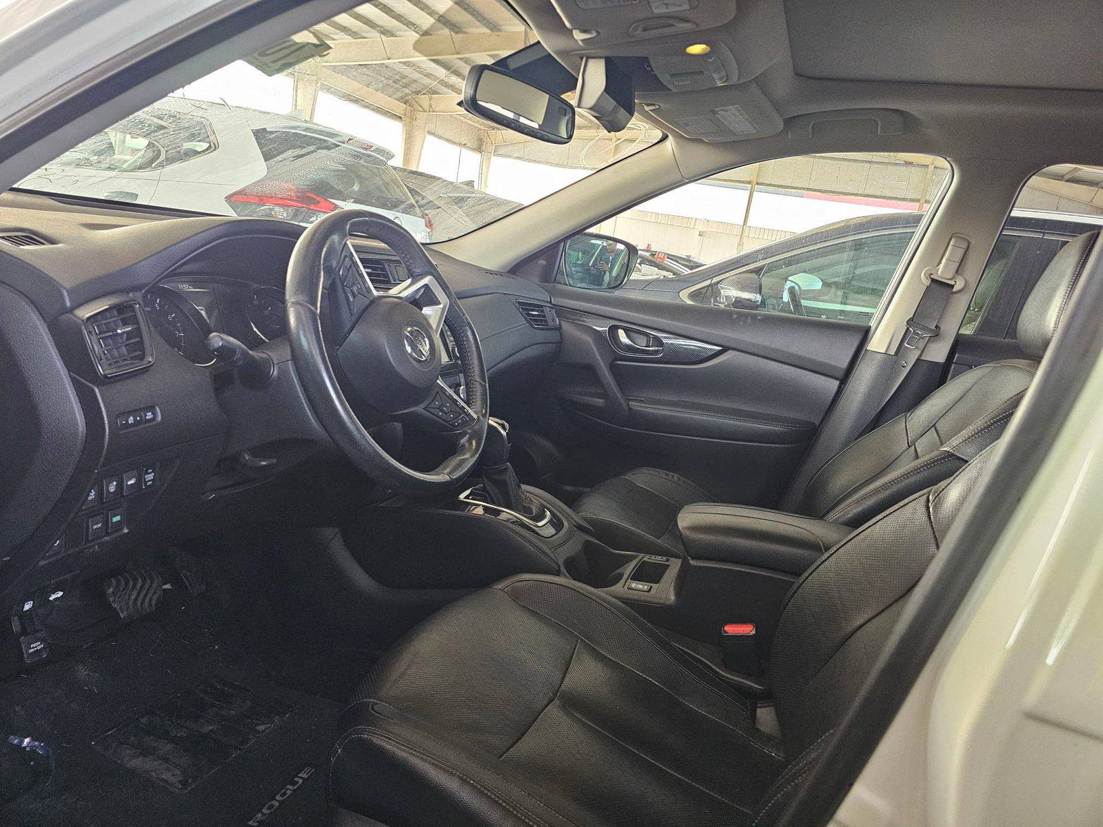 2017 NISSAN ROGUE — 113401 Miles — Lot 70214385 — Souq - Marhaba Auctions Used Cars - Image 9