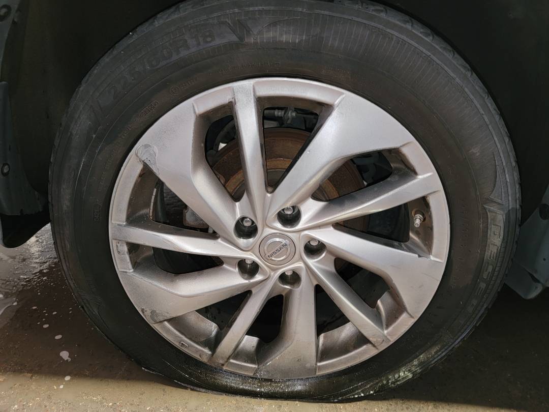 2014 NISSAN ROGUE — 169443 Miles — Lot 57212983 - Marhaba Auctions Used Cars - Image 4