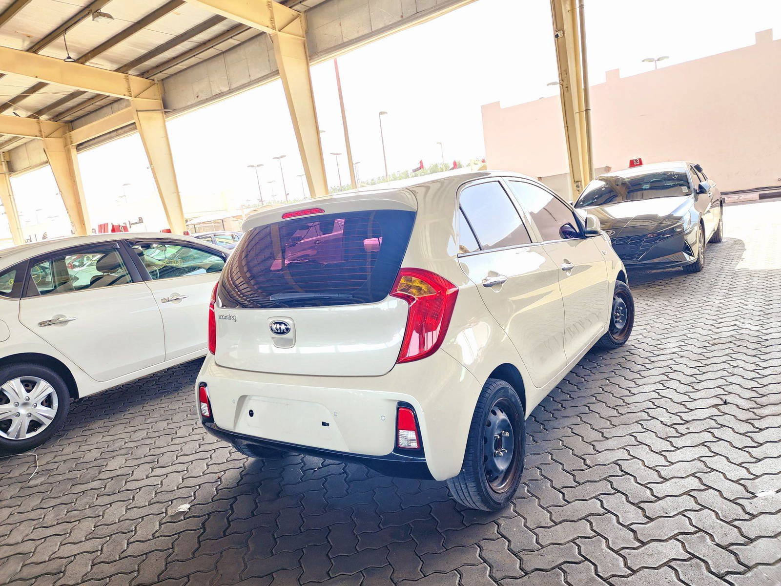 2016 KIA MORNING — 119200 KM — Lot 057882 — Souq - Marhaba Auctions Used Cars - Image 3