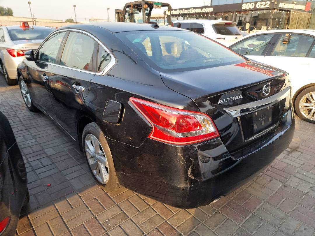 2013 NISSAN ALTIMA — 210839 Miles — Lot 273963 — Ind. 12 - Marhaba Auctions Used Cars - Image 4