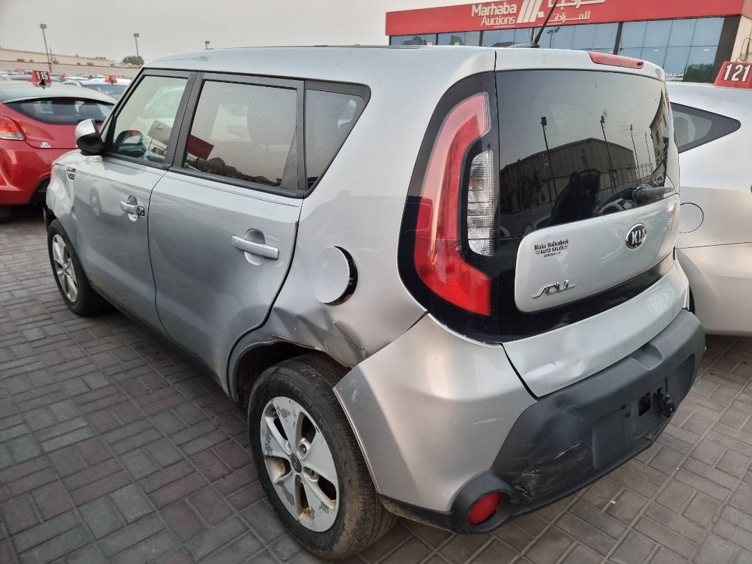 2016 KIA SOUL — 128256 Miles — Lot 214587 — Souq - Marhaba Auctions Used Cars - Image 5
