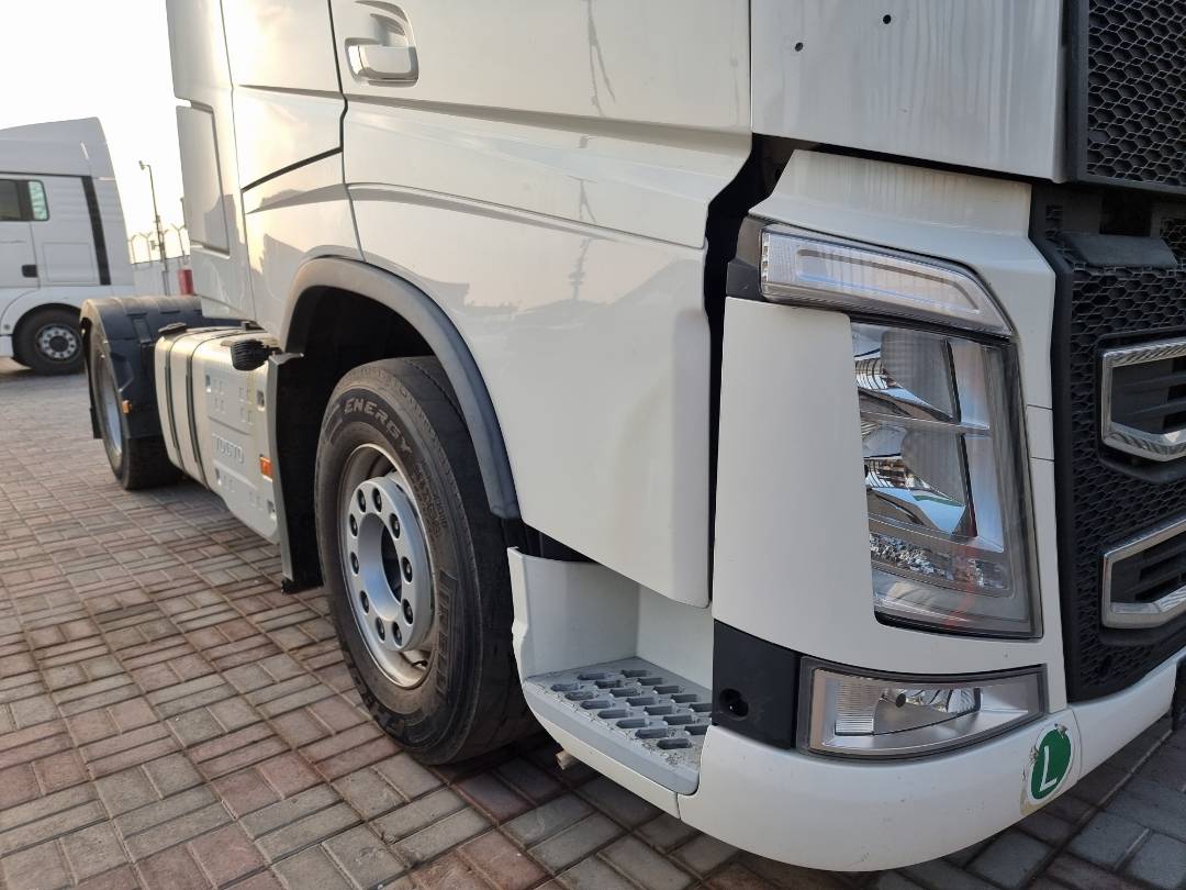 2016 VOLVO FH-Series — 883587 KM — Lot B757122 — Ind. 12 - Marhaba Auctions Used Cars - Image 10