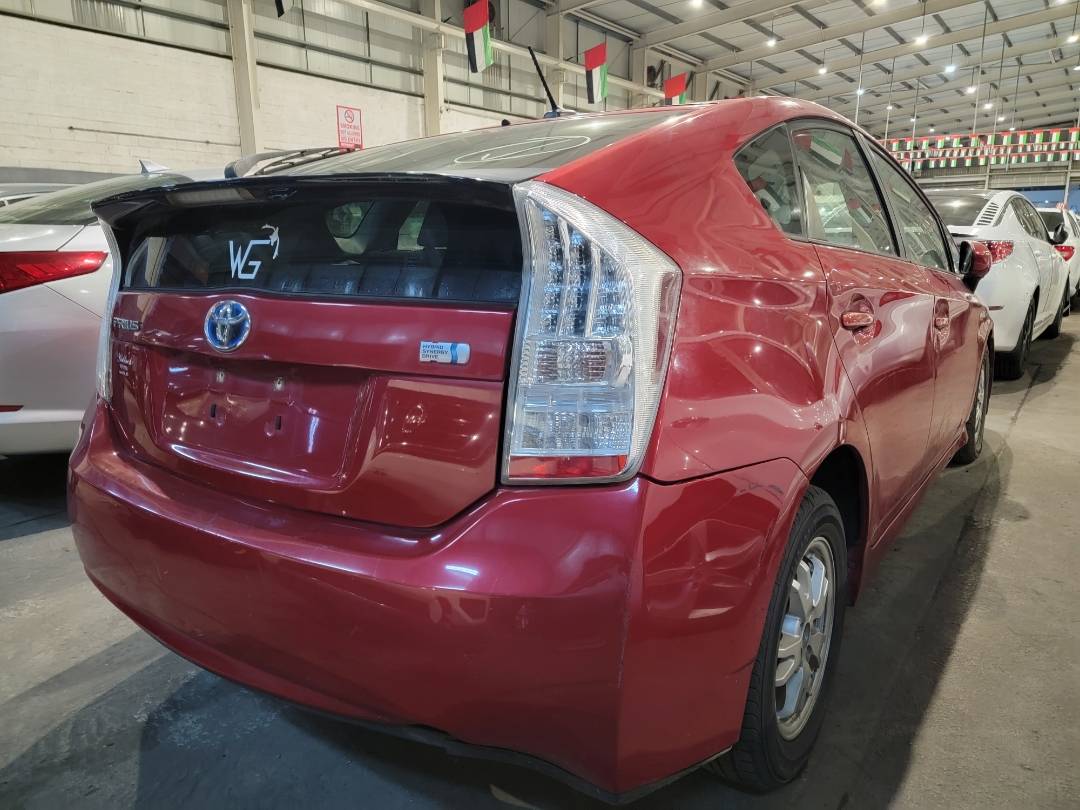 2010 TOYOTA PRIUS — 257845 Miles — Lot 70121904 — Main - Marhaba Auctions Used Cars - Image 4