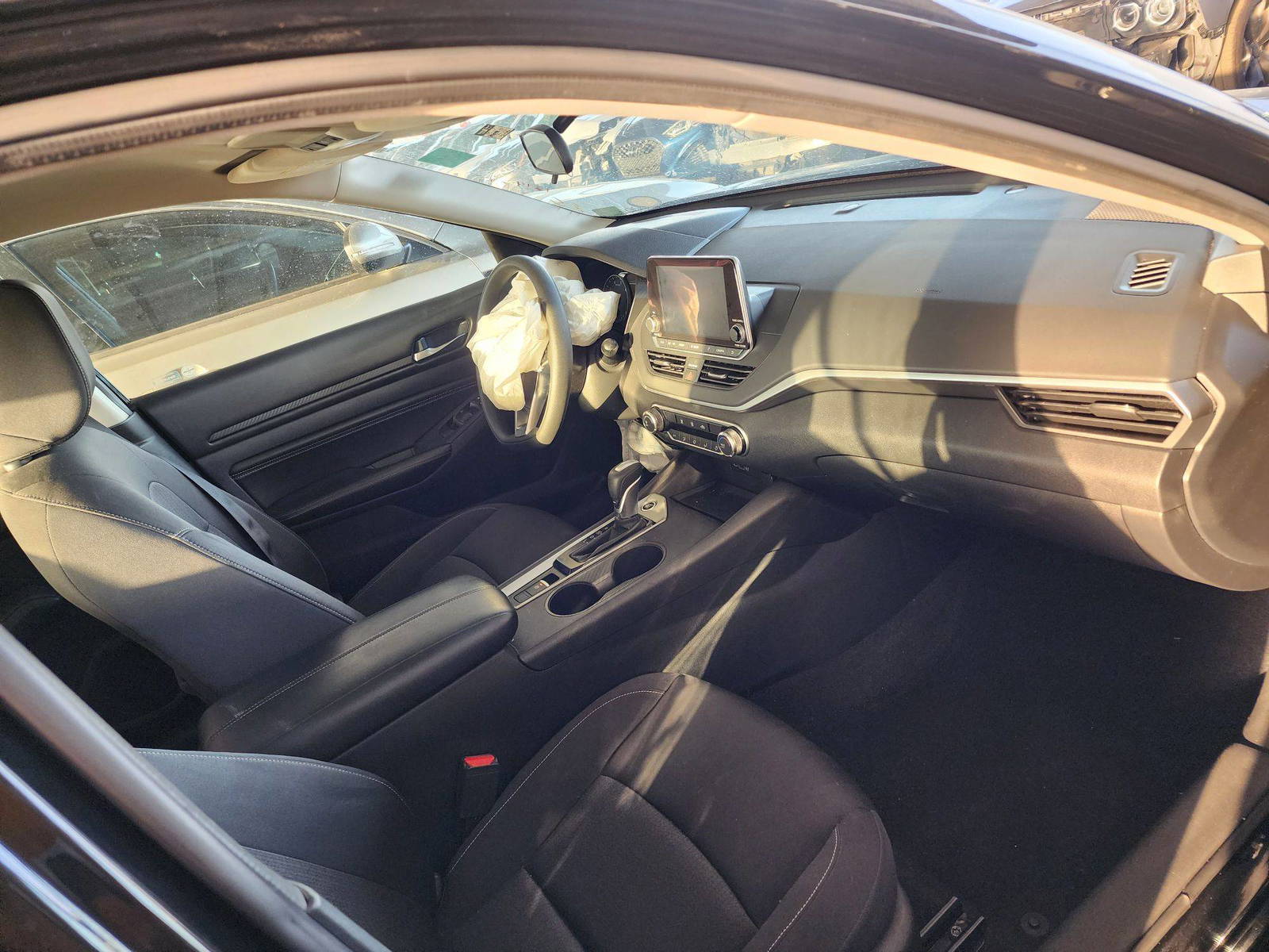 2019 NISSAN ALTIMA — 54144 Miles — Lot 38293910 — Main - Marhaba Auctions Used Cars - Image 5