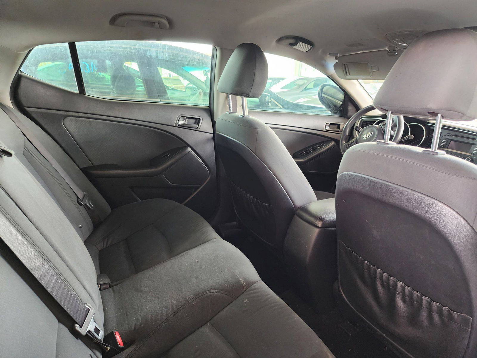 2015 KIA OPTIMA — 142777 Miles — Lot 39030264 — Main - Marhaba Auctions Used Cars - Image 4