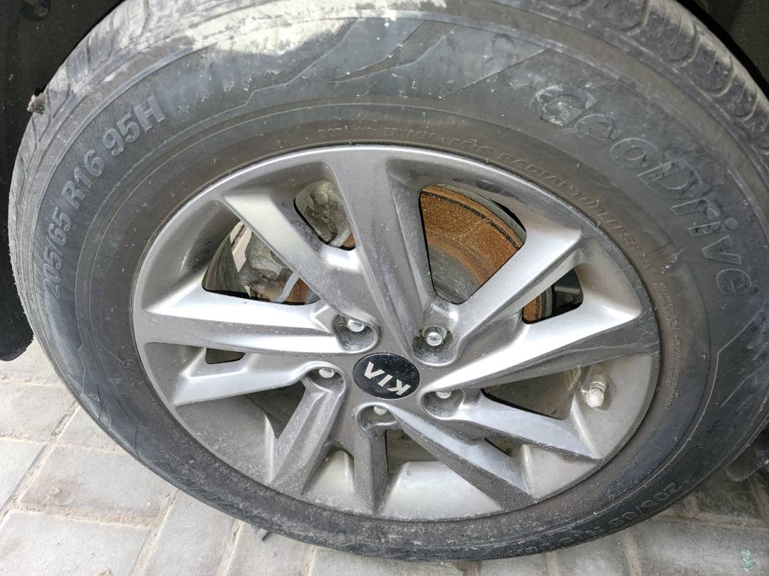 2019 KIA OPTIMA — 62657 Miles — Lot 74917563 - Marhaba Auctions Used Cars - Image 4