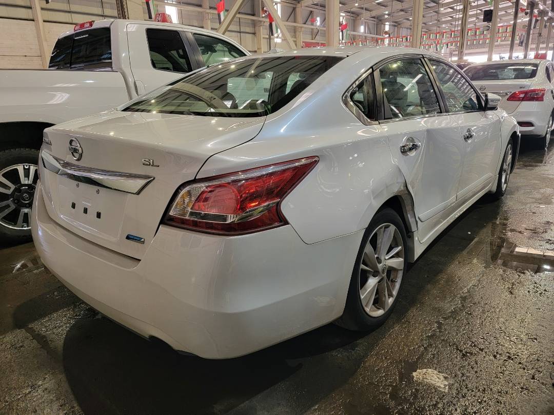 2013 NISSAN ALTIMA — 131565 Miles — Lot 67841764 — Main - Marhaba Auctions Used Cars - Image 4