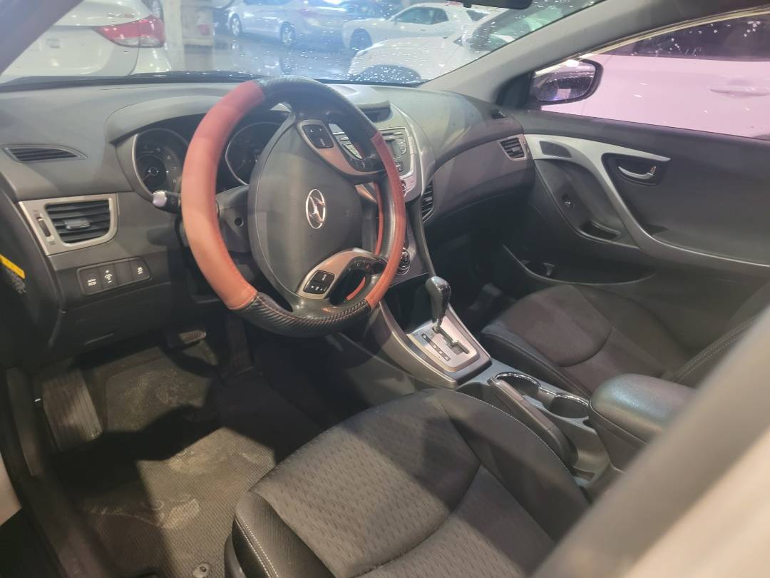 2013 HYUNDAI AVANTE — 99548 KM — Lot U708760 — Main - Marhaba Auctions Used Cars - Image 8