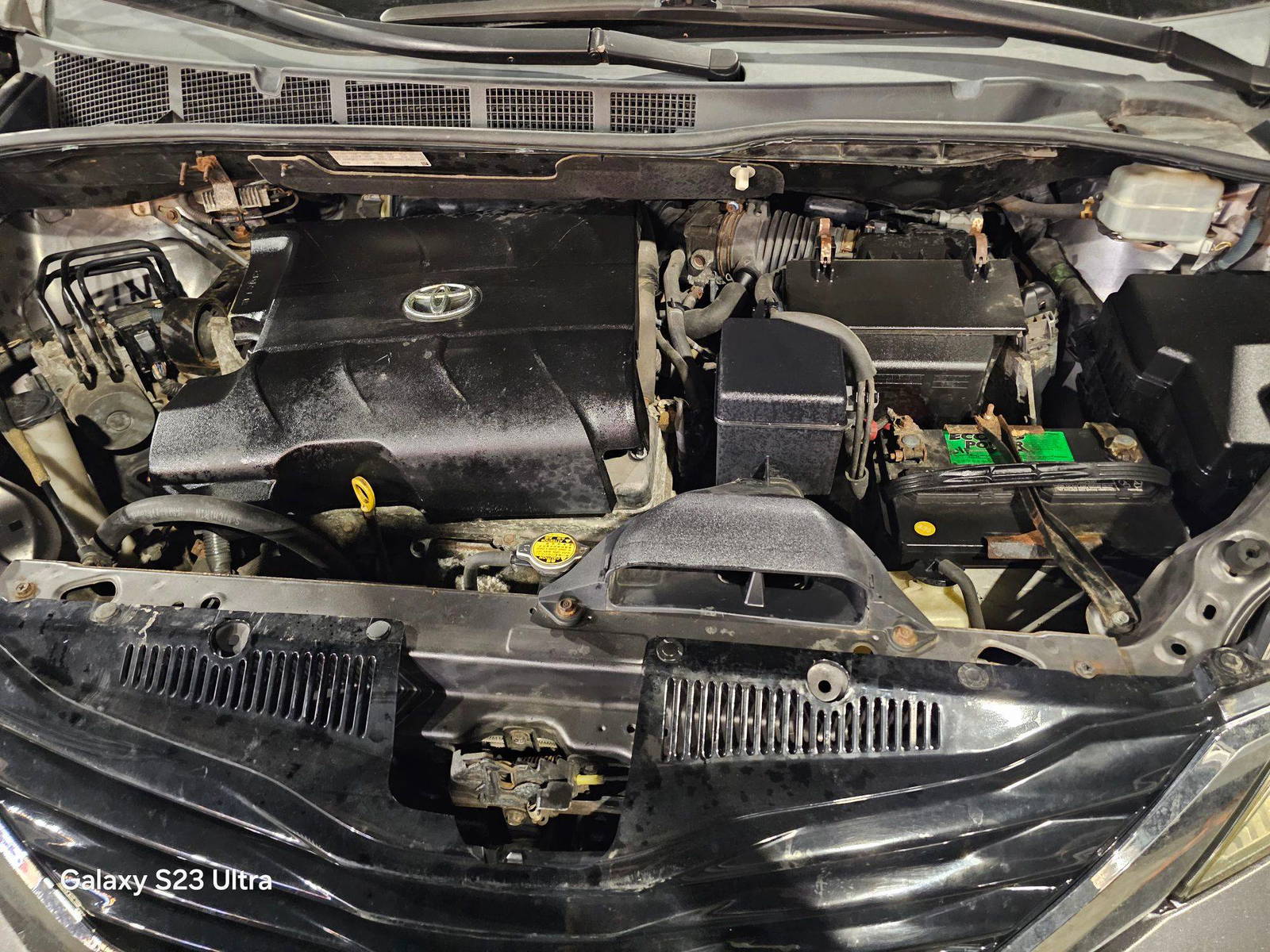 TOYOTA SIENNA 2011 - Marhaba Auction Used Cars - Image 10