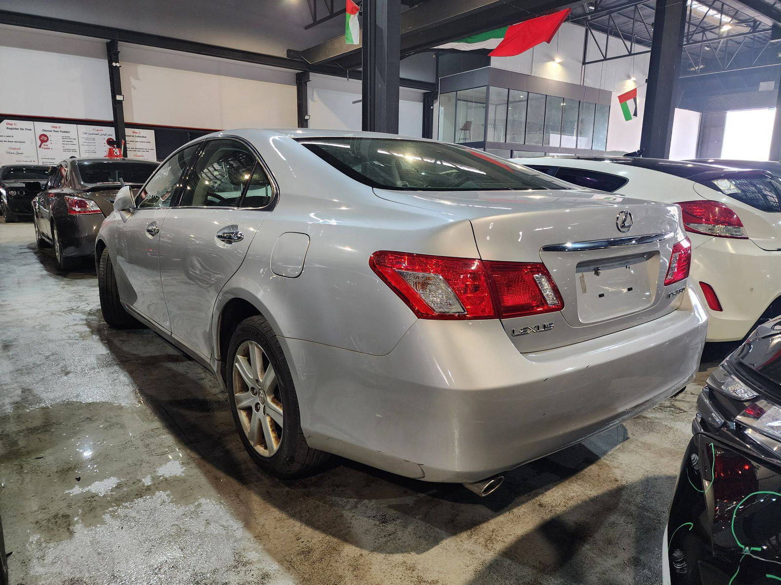 2008 LEXUS ES 350 — 199088 Miles — Lot 1229448 — Souq - Marhaba Auctions Used Cars - Image 5