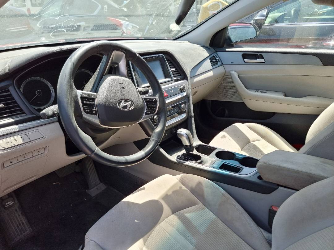 2018 HYUNDAI SONATA — 70338 Miles — Lot 60585 — Ind. 12 - Marhaba Auctions Used Cars - Image 4