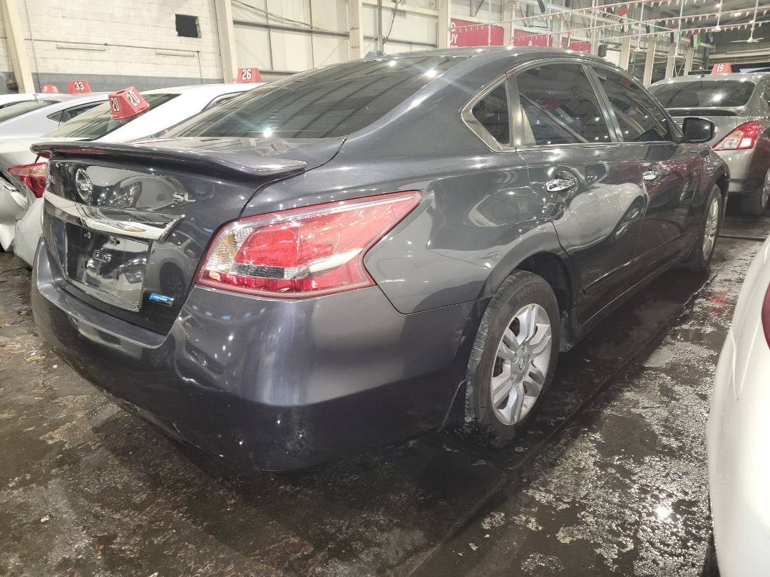 2013 NISSAN ALTIMA — 241618 Miles — Lot 37803069 - Marhaba Auctions Used Cars - Image 4