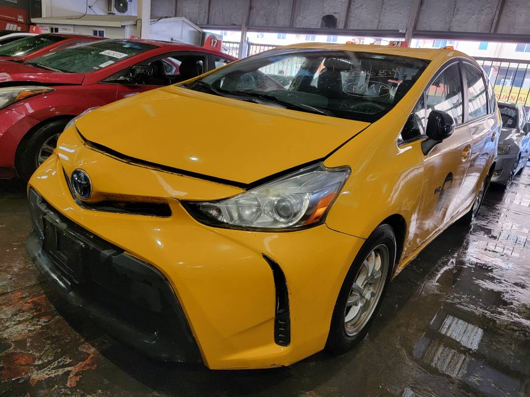2016 TOYOTA PRIUS V — 329428 Miles — Lot 3EU6GJ046829 — Main - Marhaba Auctions Used Cars - Image 3