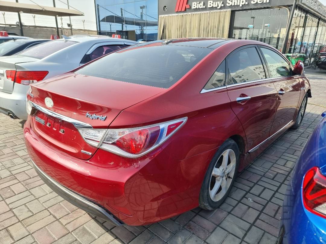 2013 HYUNDAI SONATA — 192665 Miles — Lot 125478 — Souq - Marhaba Auctions Used Cars - Image 4