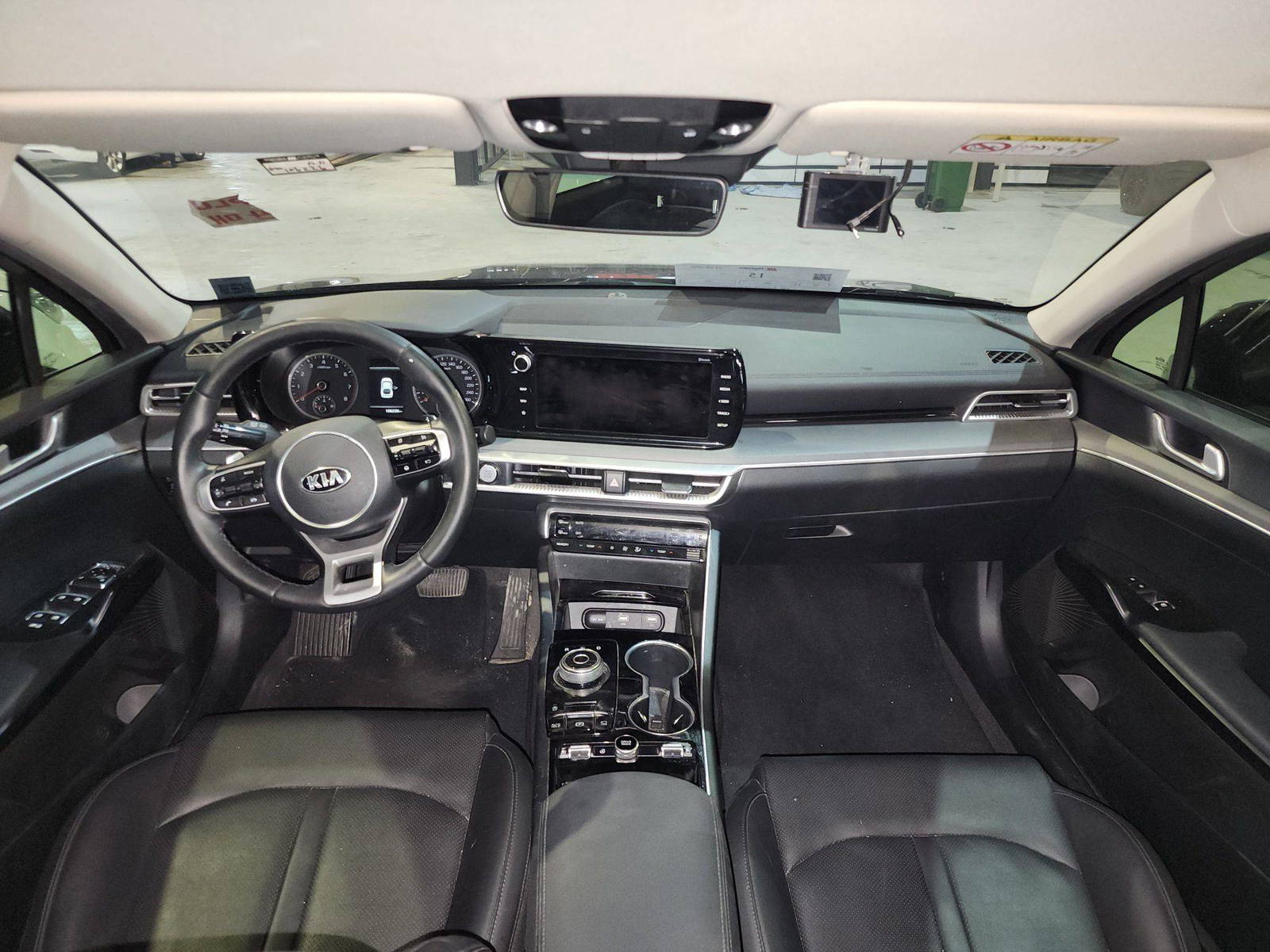 2021 KIA K5 — 106226 KM — Lot 121091 — Al Quoz - Marhaba Auctions Used Cars - Image 8
