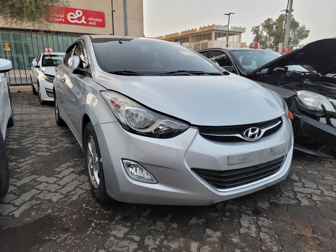 2013 HYUNDAI AVANTE — 184685 KM — Lot 728692 — Main - Marhaba Auctions Used Cars - Image 4