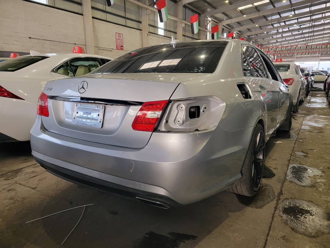 2013 MERCEDES BENZ E 350 — 172045 Miles — Lot A772678 — Souq - Marhaba Auctions Used Cars - Image 3