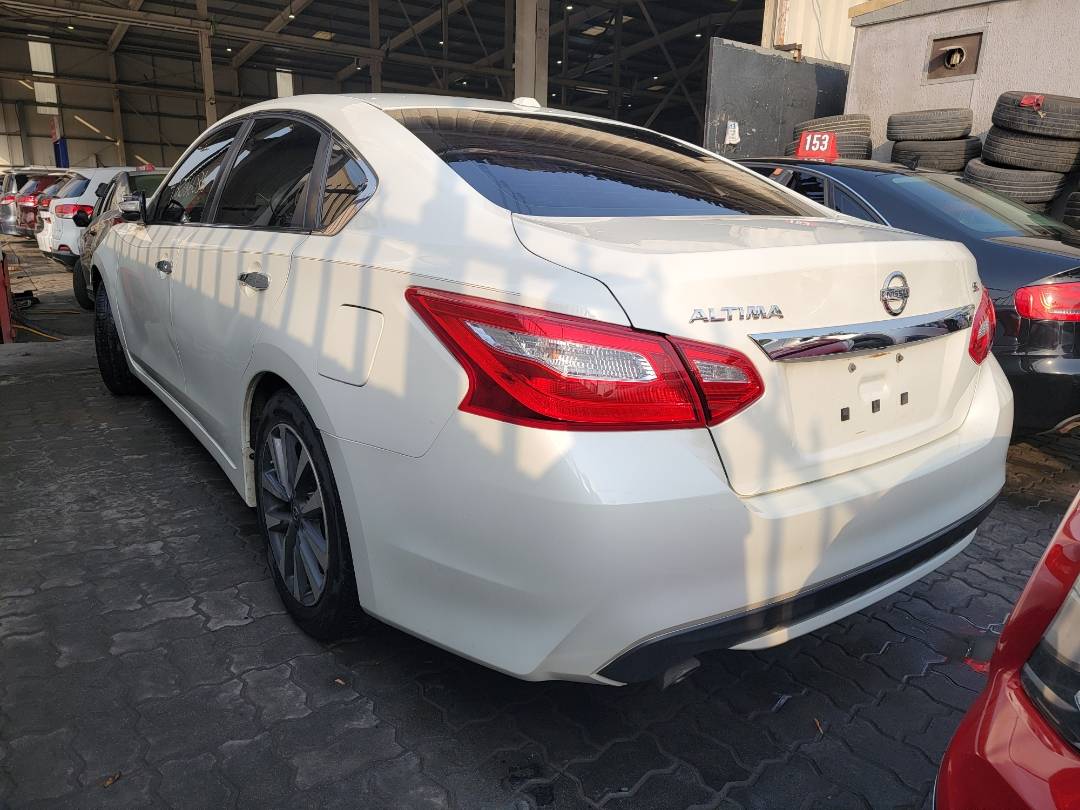 2016 NISSAN ALTIMA — 149231 Miles — Lot 42026036 — Main - Marhaba Auctions Used Cars - Image 3