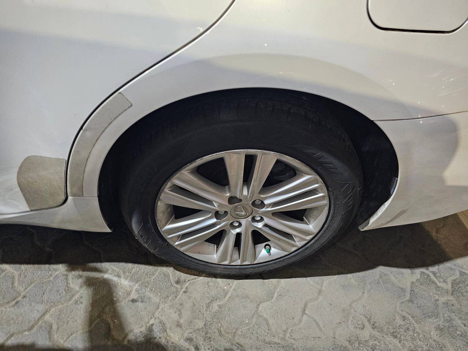 2015 LEXUS ES 350 — 98470 Miles — Lot 2200844 — Main - Marhaba Auctions Used Cars - Image 6