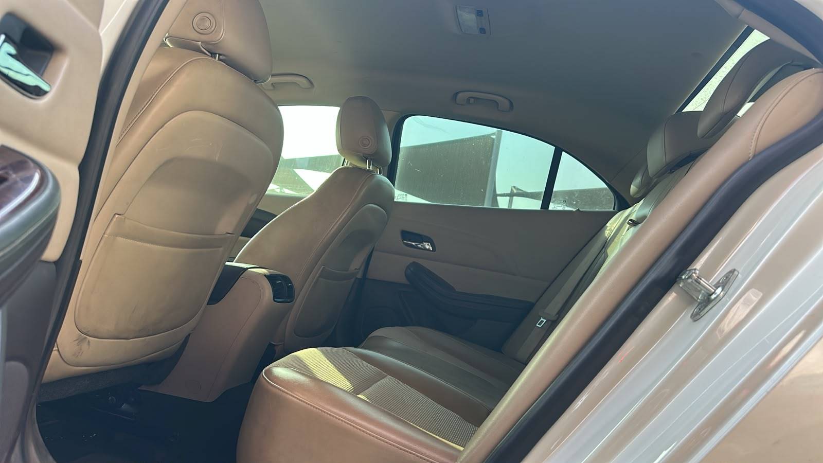 2015 CHEVROLET MALIBU — 198993 KM — Lot DU2FB032930 — Souq - Marhaba Auctions Used Cars - Image 6