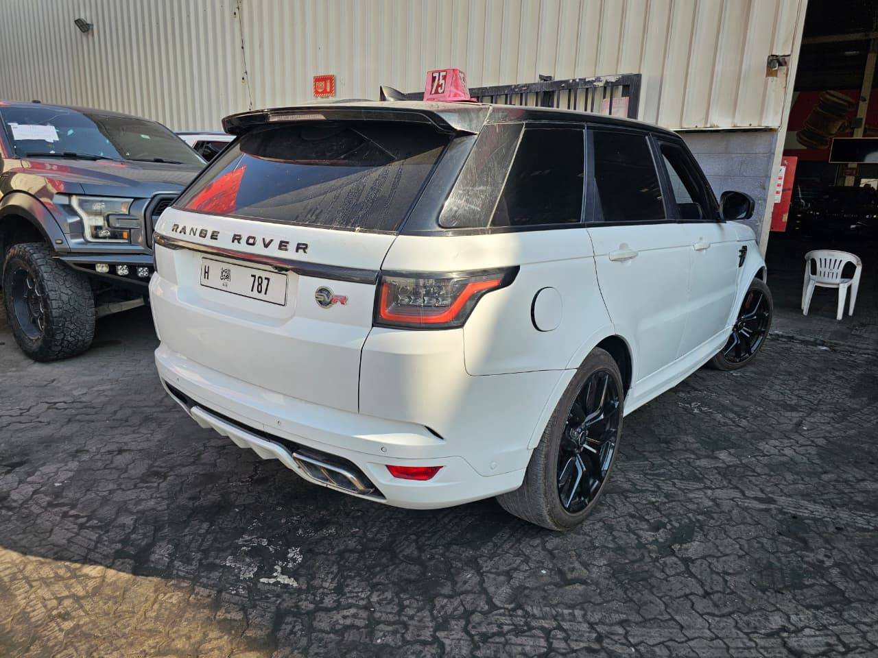 2017 LAND ROVER RANGE ROVER SPORT HSE — 54661 Miles — Lot HA670707 — Main - Marhaba Auctions Used Cars - Image 3