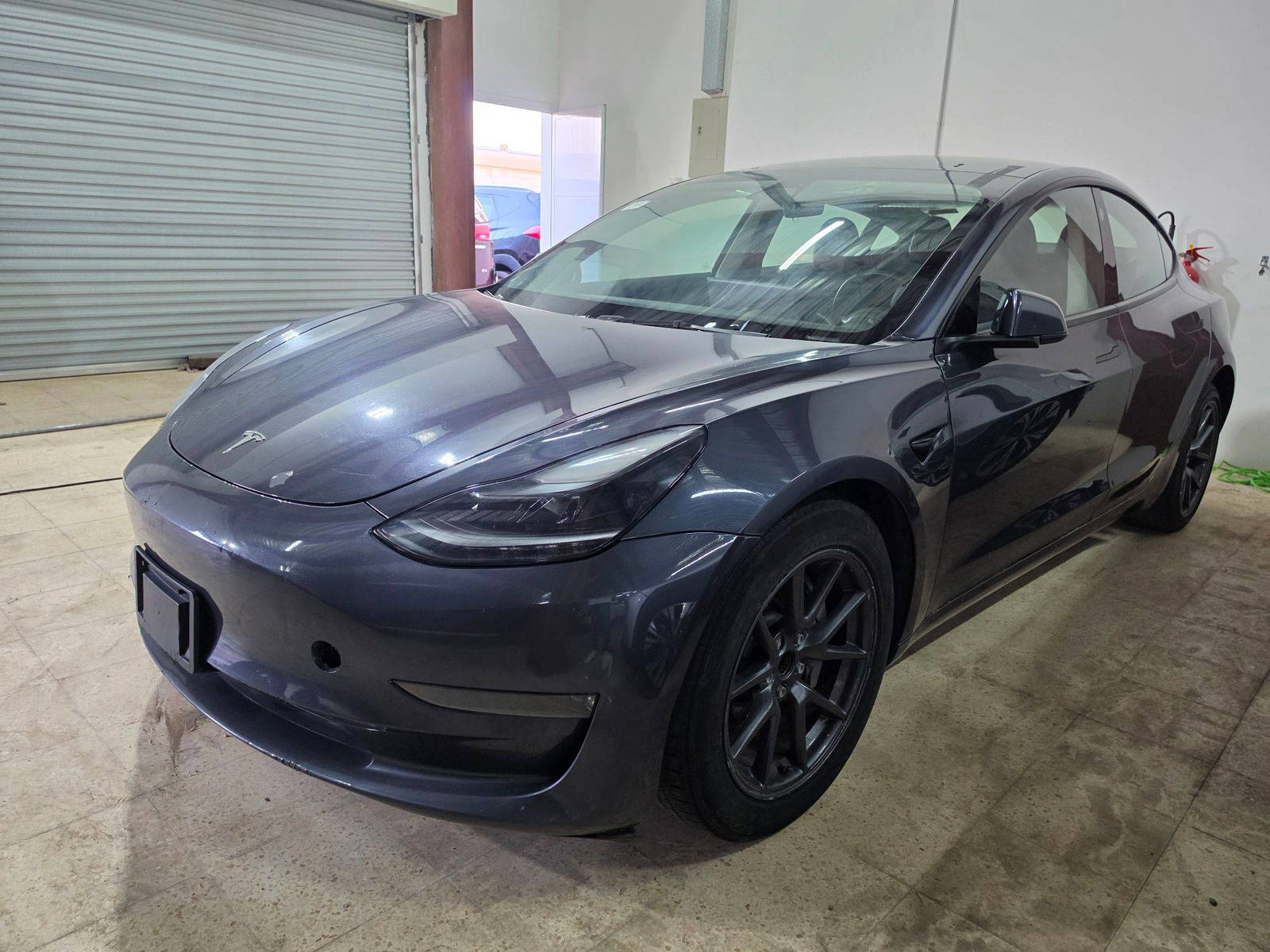 TESLA MODEL 3 2023 - Marhaba Auction Used Cars - Image 3
