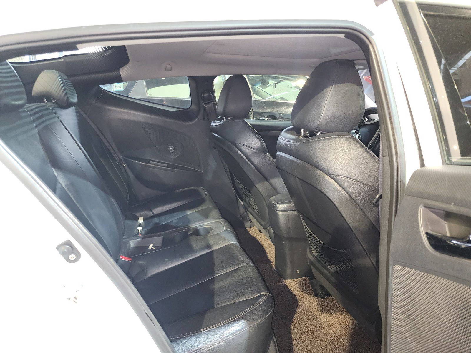 2012 HYUNDAI VELOSTER — 163438 KM — Lot 030344 — Main - Marhaba Auctions Used Cars - Image 9