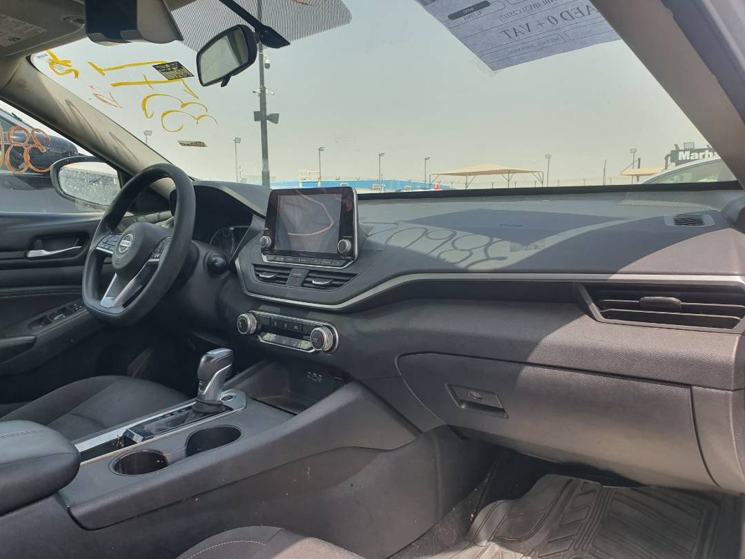 2020 NISSAN ALTIMA — 289036 Miles — Lot C253371 — Main - Marhaba Auctions Used Cars - Image 5