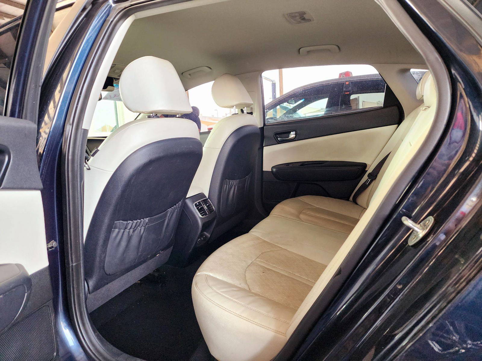 2018 KIA OPTIMA — 123044 Miles — Lot 887851 — Souq - Marhaba Auctions Used Cars - Image 6