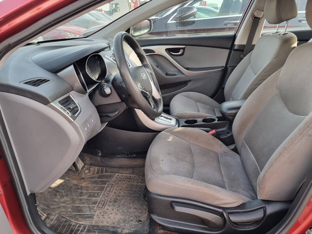 2012 HYUNDAI ELANTRA — 185643 KM — Lot 1325487 — Main - Marhaba Auctions Used Cars - Image 6