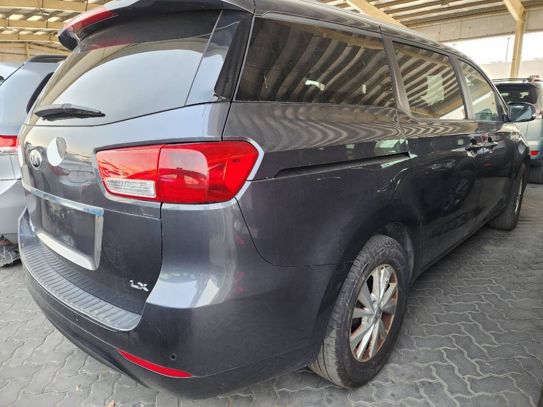 2016 KIA SEDONA — 166606 Miles — Lot 41670534 - Marhaba Auctions Used Cars - Image 9