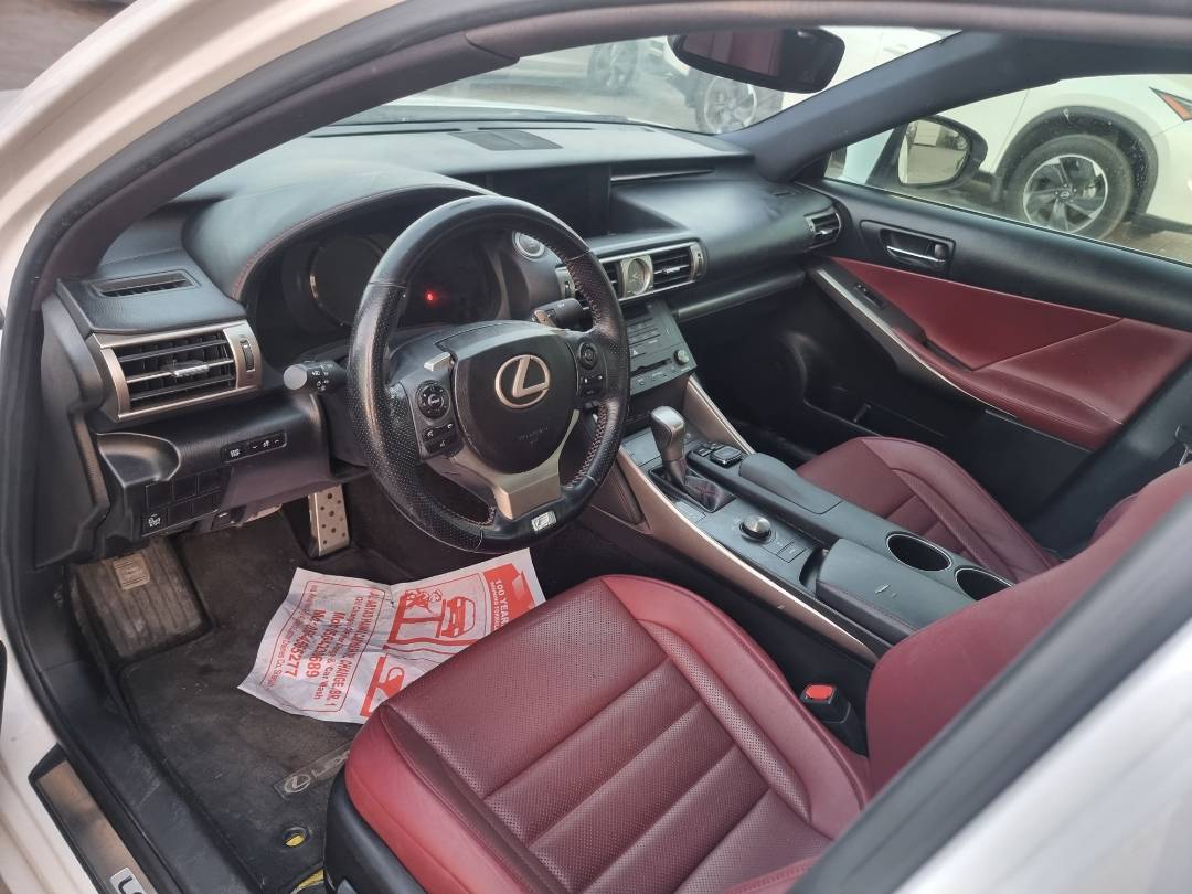 2016 LEXUS IS 200T — 96460 Miles — Lot 5033473 — Ind. 12 - Marhaba Auctions Used Cars - Image 7