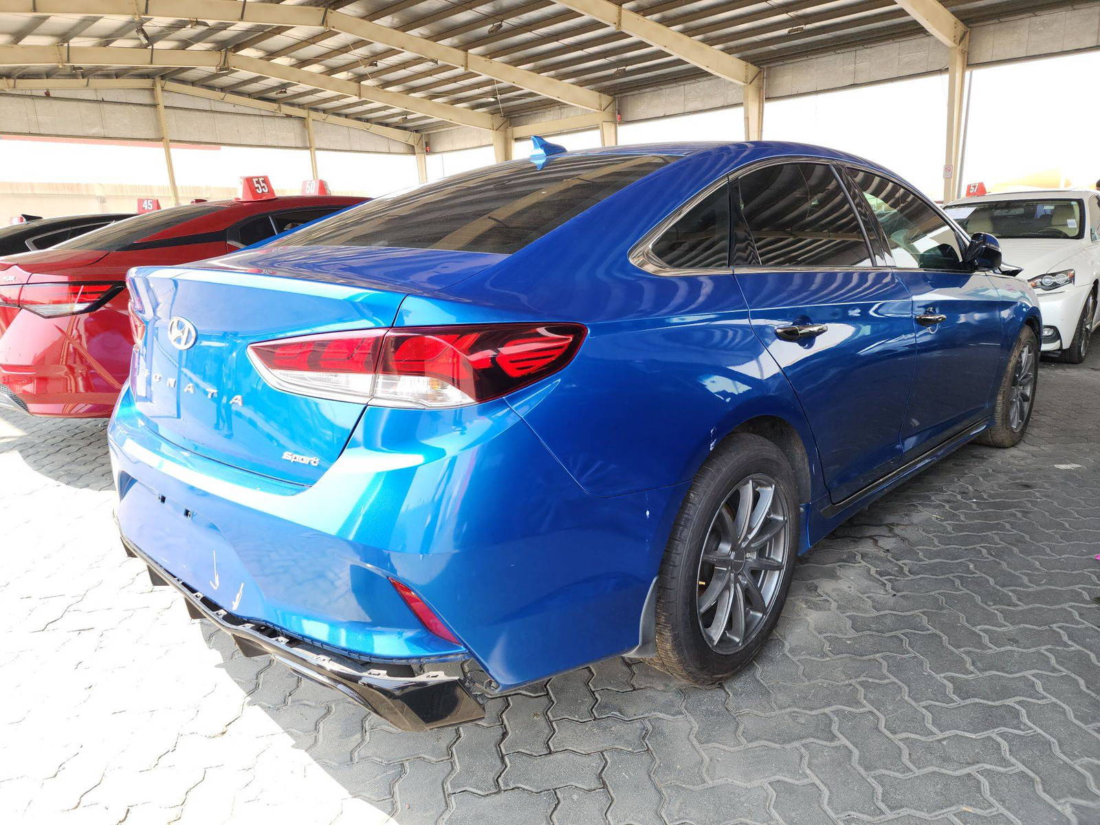 2019 HYUNDAI SONATA — 267786 Miles — Lot KH744524 — Souq - Marhaba Auctions Used Cars - Image 3