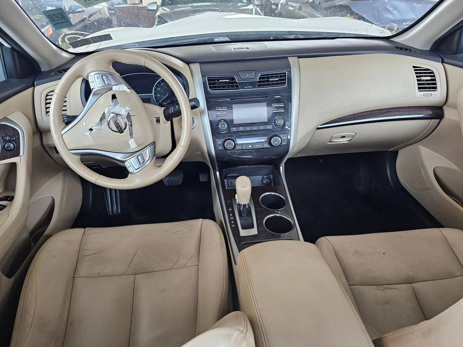 2015 NISSAN ALTIMA — 125803 Miles — Lot 6FC210057 — Souq - Marhaba Auctions Used Cars - Image 7
