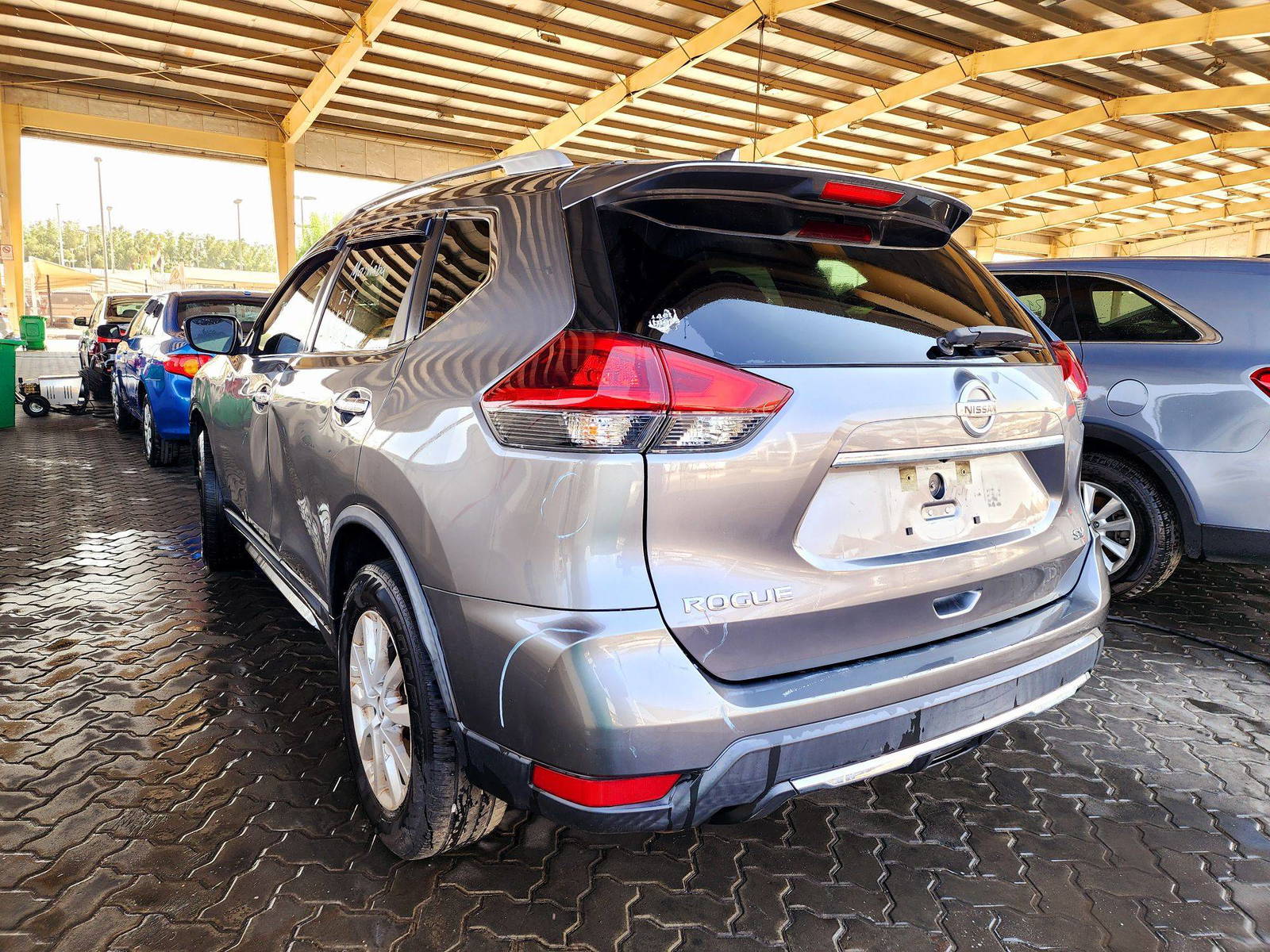 2018 NISSAN ROGUE — 133413 Miles — Lot 39668991 — Souq - Marhaba Auctions Used Cars - Image 3