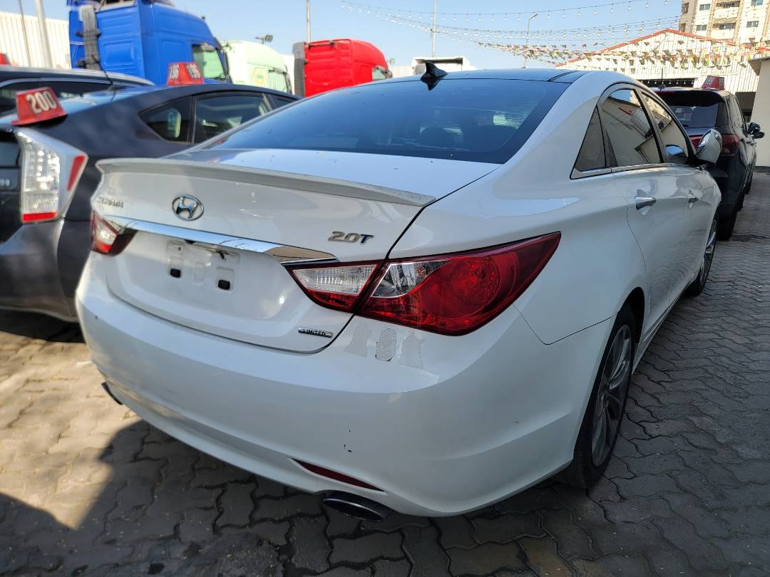 2012 HYUNDAI SONATA — 148781 Miles — Lot CH487131 — Main - Marhaba Auctions Used Cars - Image 3