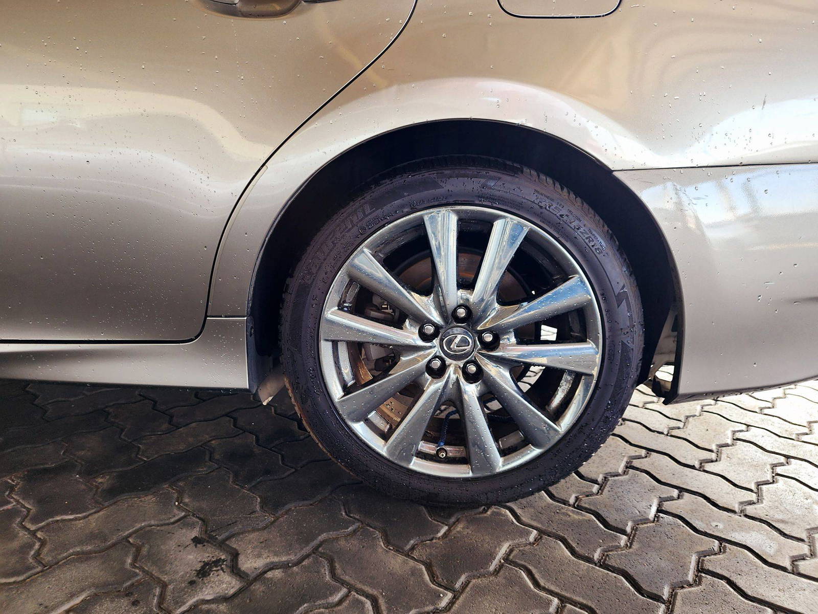 2015 LEXUS GS 350 — 70559 Miles — Lot FA015235 — Souq - Marhaba Auctions Used Cars - Image 11