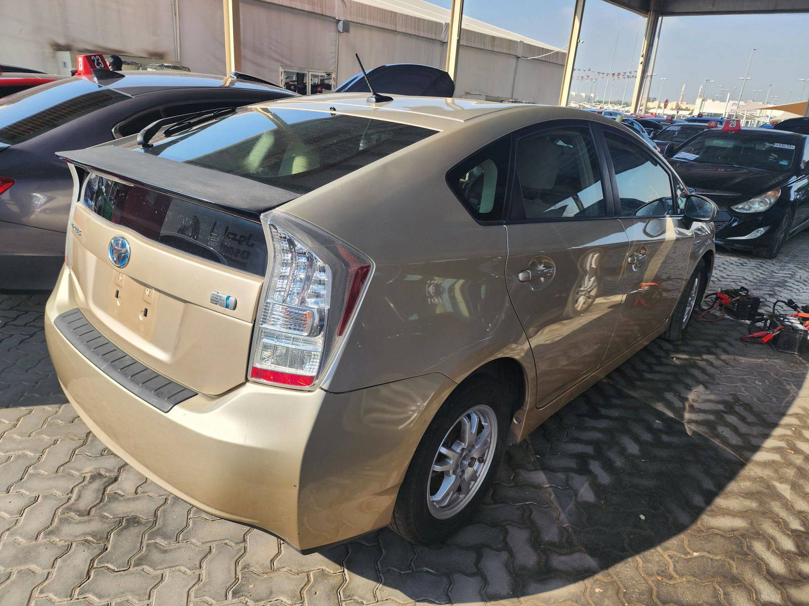 2010 TOYOTA PRIUS — 216346 Miles — Lot 37695551 - Marhaba Auctions Used Cars - Image 4