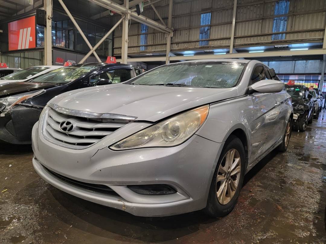 2012 HYUNDAI SONATA — 156185 Miles — Lot 497509 — Main - Marhaba Auctions Used Cars - Image 5