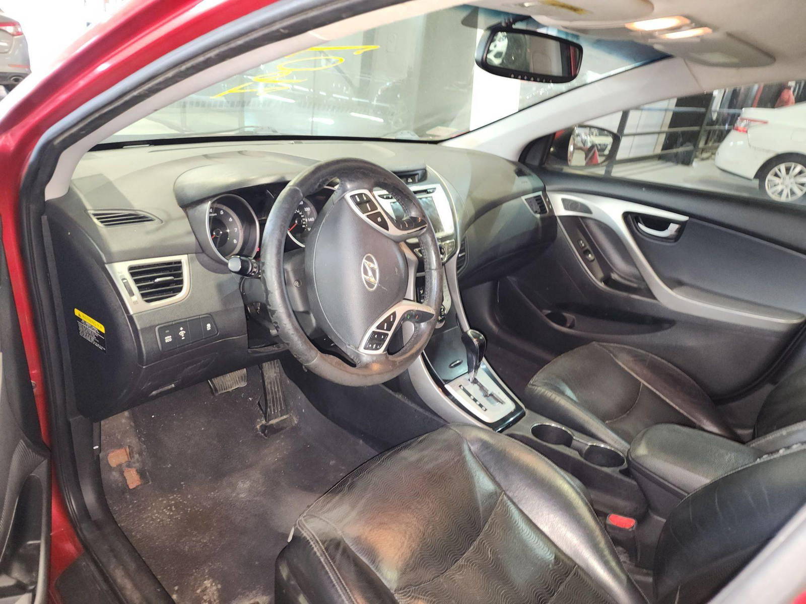2012 HYUNDAI ELANTRA — 210014 Miles — Lot 21601 — Al Quoz - Marhaba Auctions Used Cars - Image 6
