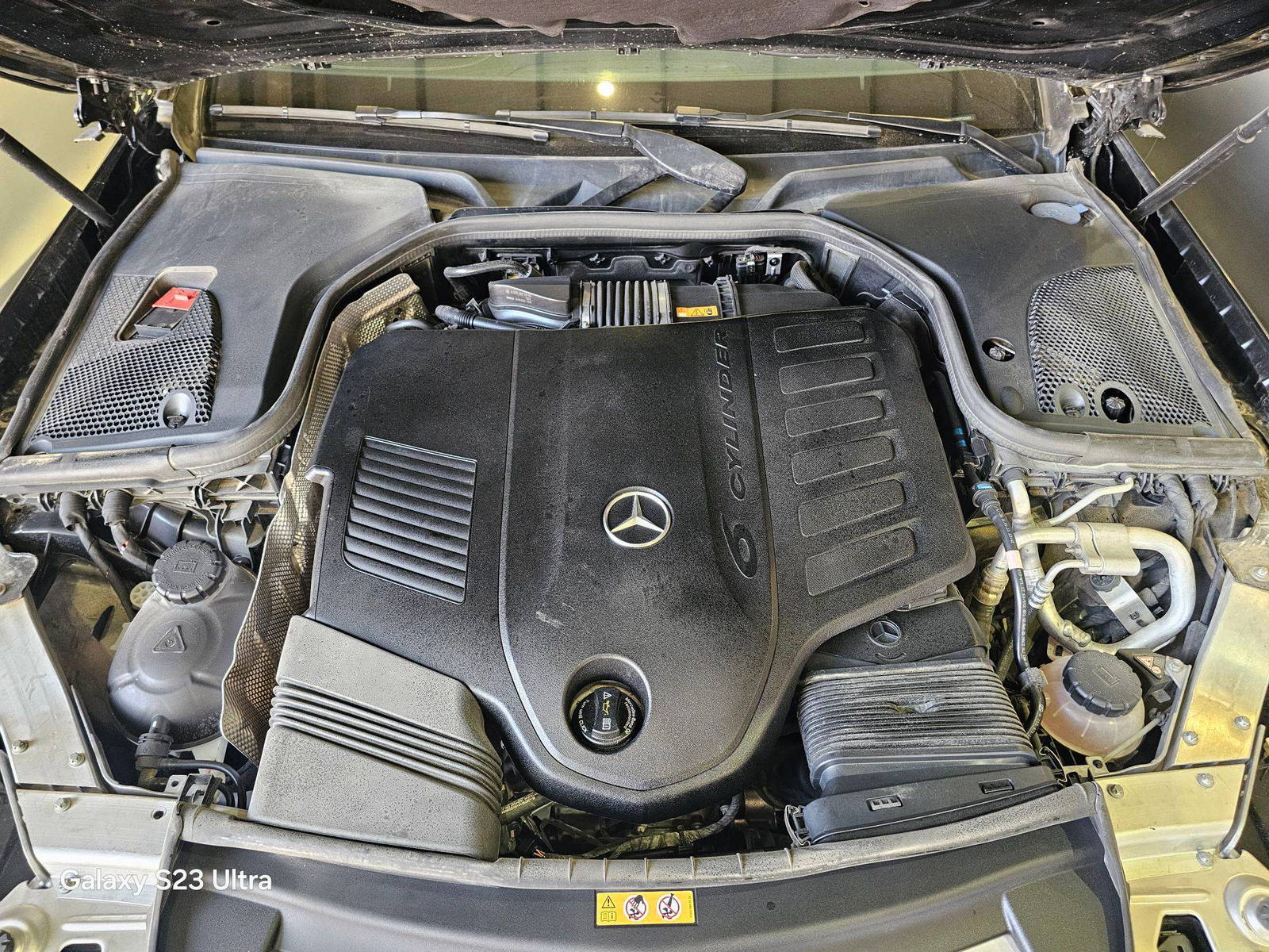 2023 MERCEDES BENZ E 450 — 24692 KM — Lot B5PF206651 — Main - Marhaba Auctions Used Cars - Image 11