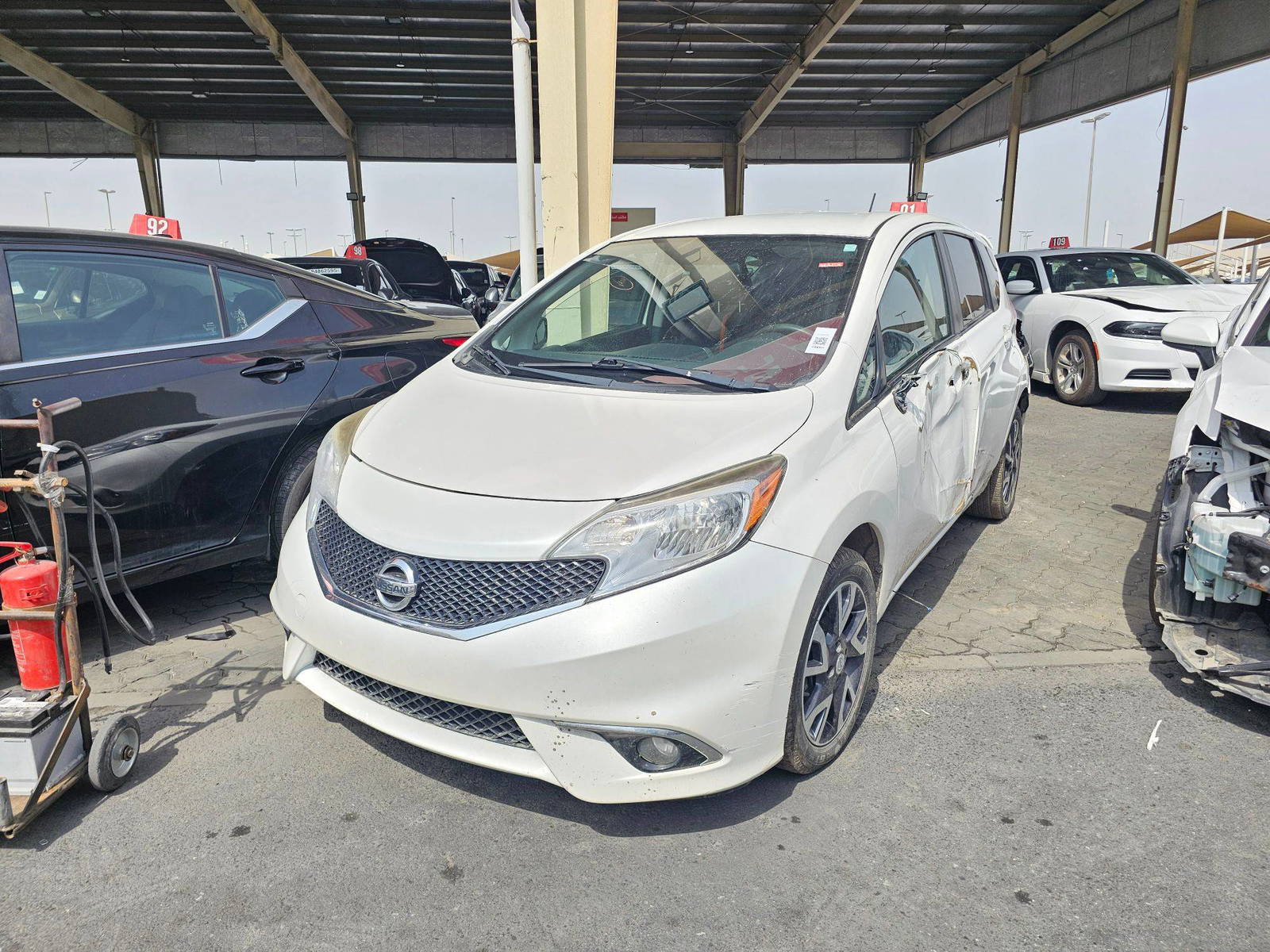 2015 NISSAN VERSA — 169413 KM — Lot 399278 — Souq - Marhaba Auctions Used Cars - Image 5